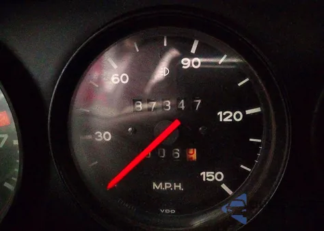 1974 Porsche 911 Targa z USA, uszkodzony, nr VIN 9114111810